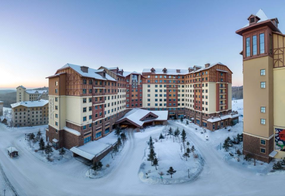 hotel overview picture