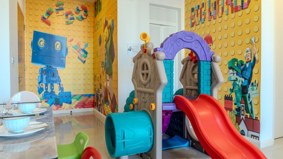 D'Pristine Theme Suite by Nest Home at LEGOLAND