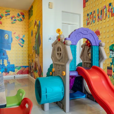 D'Pristine Theme Suite by Nest Home at LEGOLAND