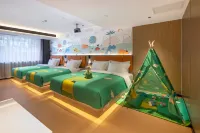 Meijie Liwu Hotel (Li Jiang Branch, West Street, Yangshuo, Guilin) - Pet friendly