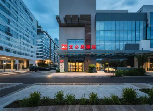 Ibis Hotel (Chengdu South Railway Station Tongzilin ) Các khách sạn gần Chengdu South Railway Station