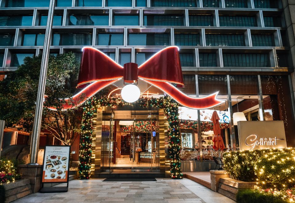 푸동 샹그릴라의 고급스러운 객실 내부