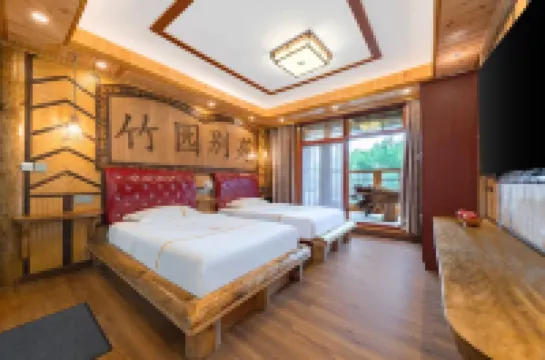 Bamboo Garden Guesthouse in the Hills