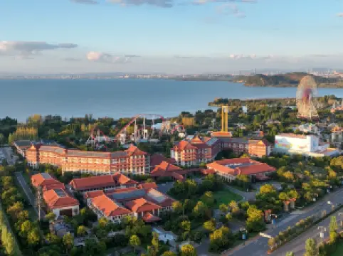 昆明滇池（古滇）クラウンプラザホテル