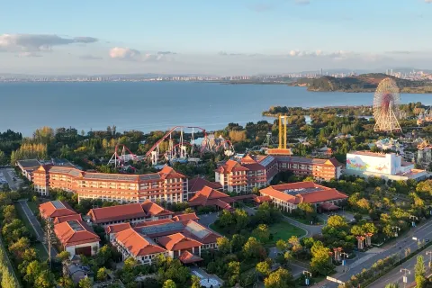 昆明滇池（古滇）皇冠假日酒店