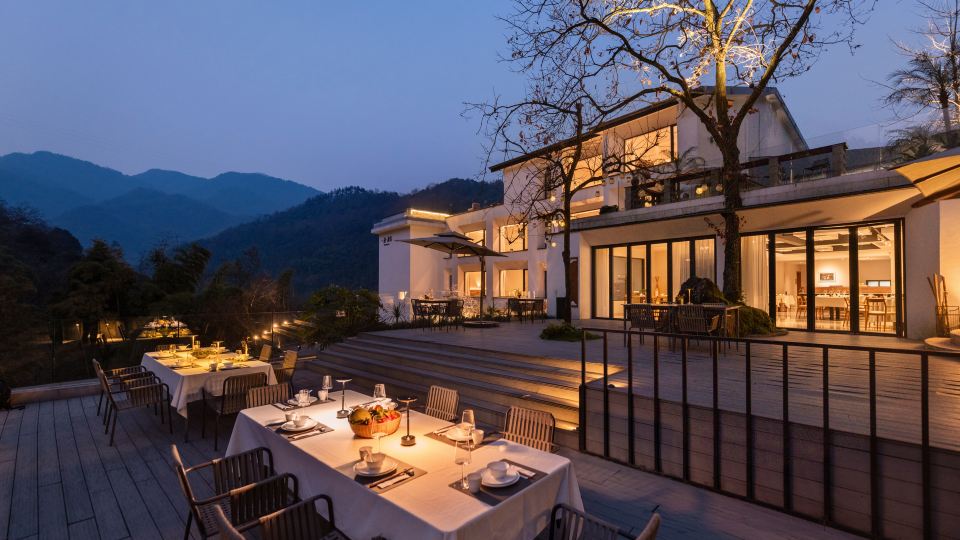 Trip.com Group Country Retreats (Mount Emei Yixi-Qingyin Joint Resort)