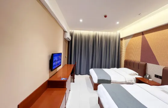 乾都國際酒店（烏拉特中旗店）