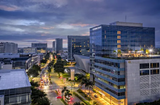 里士滿伊洛伊洛酒店 伊洛伊洛酒店