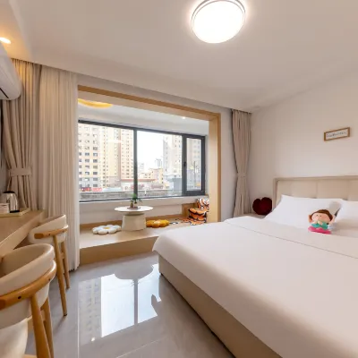 Ancient City · Xinyue Light Luxury Homestay (Datong Ancient City) โรงแรมใกล้สถานีรถไฟ Datong