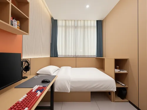 Hive E-Sports Hotel