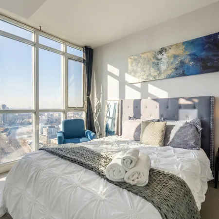 Toronto CityPlace Condo near Waterfront & CN Tower