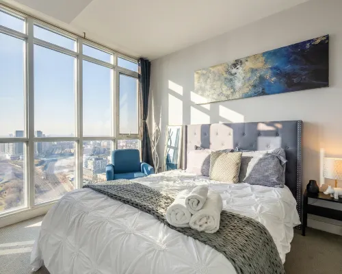 Toronto CityPlace Condo near Waterfront & CN Tower Hotels in Toronto