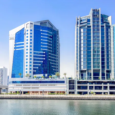 Grand Mercure Business Bay Отели рядом с достопримечательностью «Дубайская опера»