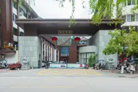 Zhenba Hotel