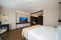 Tranqiut Elegant Hotel