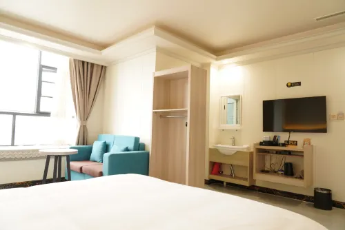 Long An Xin Yi Business Hotel conversion