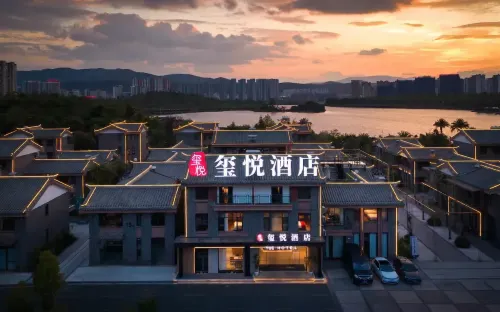 YUE HOTEL