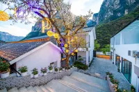Taihang Mountain Side Guesthouse