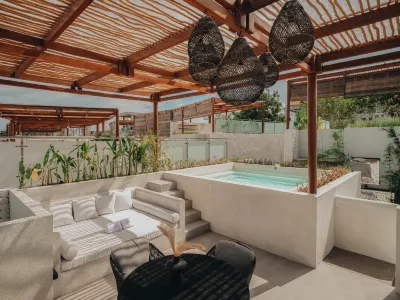 Adaya Boutique Villas ビンギン ビーチ周辺のホテル