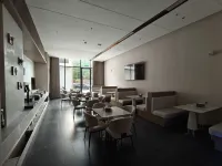 Jingfang E-sports Hotel (Luoding Huanshi East Road Branch)