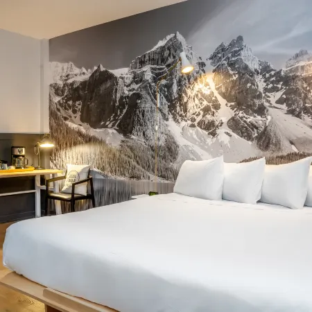 Hôtel du Jardin - Par Les Lofts Vieux-Québec Отели рядом с достопримечательностью «Большая Аллея»