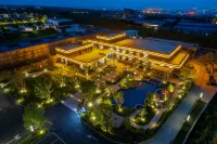 Rezen Banshan Yunpu Hotel (Luoyang Longmen High-Speed Railway Station) - Hot Springs