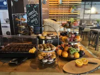 arte Hotel Kufstein - breakfast