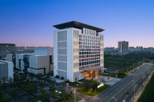 Zhoukou Yunjing Holiday Hotel (Zhoukou East Station)