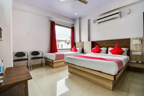 Hotel Thikana Palace