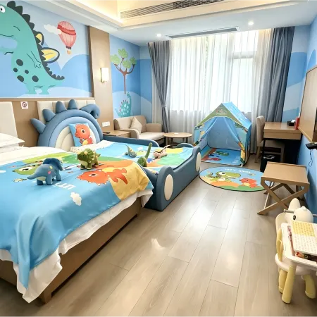 Youchao Selected Theme Hotel