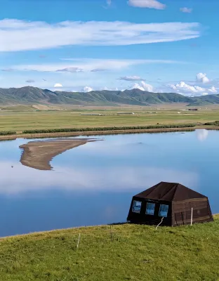 Ruergai Kangsang Pasture Camp - parking