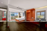 The Locals Hotel