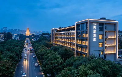 Mercure XI'an Great Tang Mall of
 Dayan Pagoda  Hotels in Xiaozhai/Shaanxi History Museum