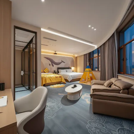 Yumen Lido Hotel (High-Speed Railway Station Times Square Branch)