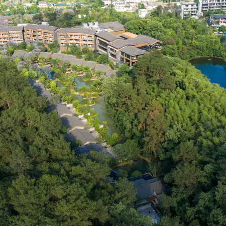 BANYAN TREE MOUNT EMEI