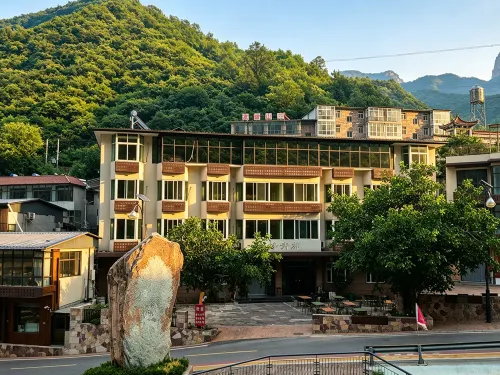 Zhangshiyan Jiufeng Hostel - Aamiainen