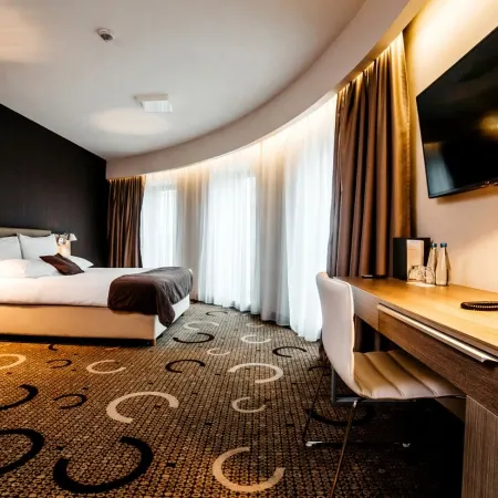 Q Hotel Plus Kraków