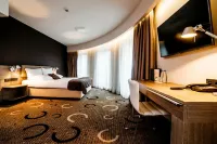 Q Hotel Plus Kraków - พร้อมระเบียง