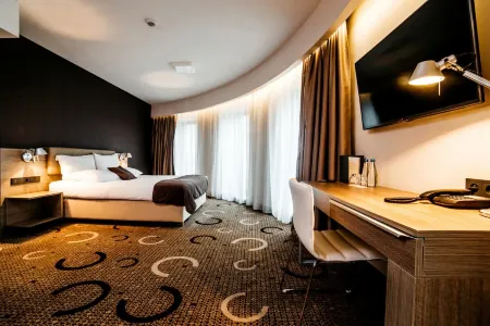 Q Hotel Plus Kraków