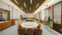 Songpan Sunrise Hotel - parking