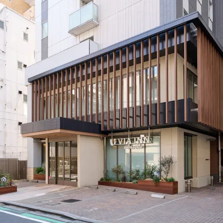 Via Inn Shinjuku Отели рядом с достопримечательностью «Железнодорожная станция Тотёмаэ»