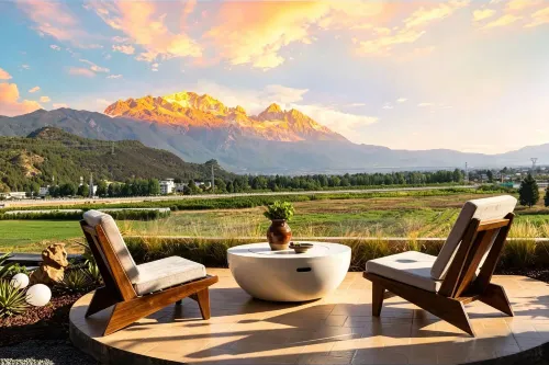 Lijiang Nanxi Mountain Nancy Snowpeak Retreat - Mountain view