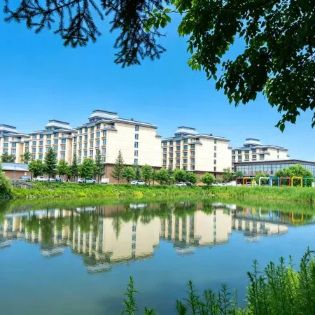 Baoshi International Hotel