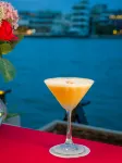 Amdaeng Bangkok Riverside Hotel - Bares