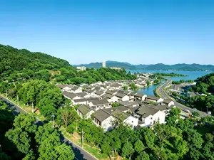Ningbo Taolu SCHOLARS Hotel (Dongqian Lake)