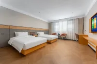 Laohekou Shuntong Hotel - Parkering