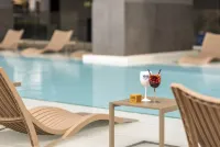 Hotel101 Madrid - Uima-altaat