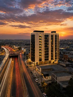 Grand Babl Hotel - พร้อมระเบียง