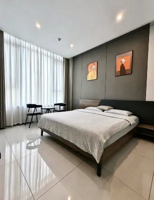 Xianyang Luman Apartment - Condos