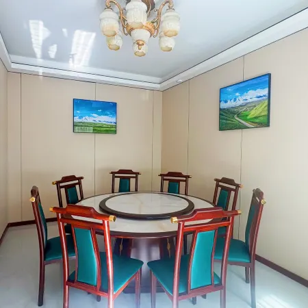 Urumqi Nanshan Forest Health - Wellness Resort Hotel